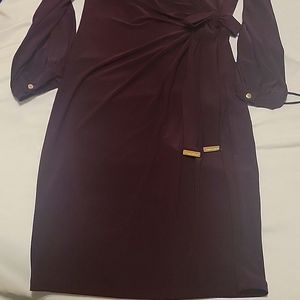 Tommy Hilfiger  size 2 dress purple 95 % polyester 10%elastano
